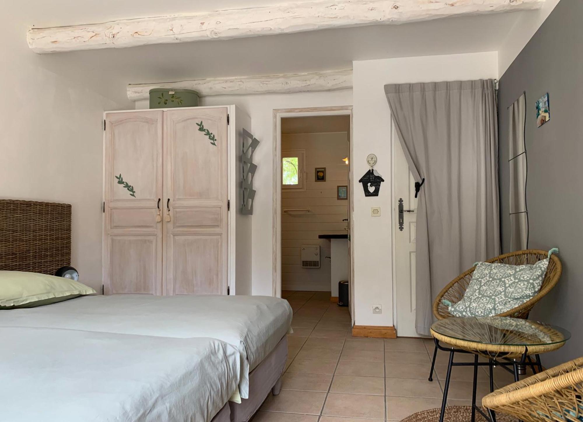 Pierres-Blanches Hotel Venasque Ngoại thất bức ảnh