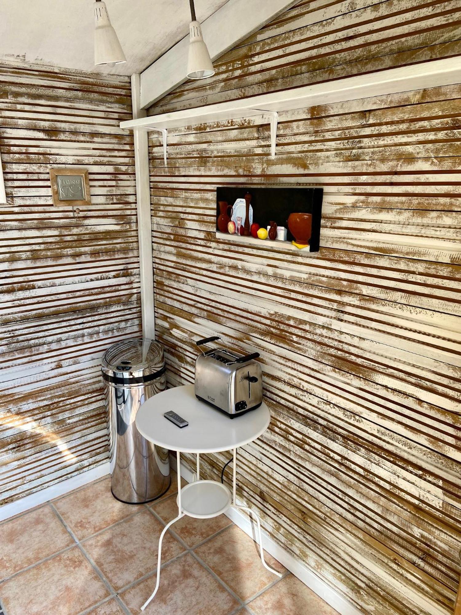 Pierres-Blanches Hotel Venasque Ngoại thất bức ảnh